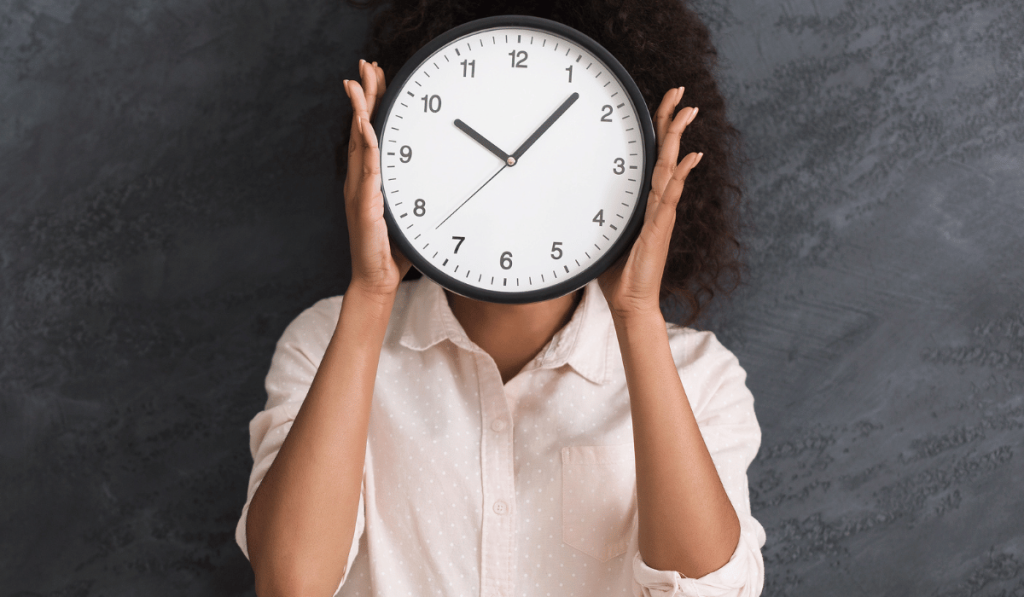 Airbnb Hosts Managing Flexible Check-ins and Check-outs